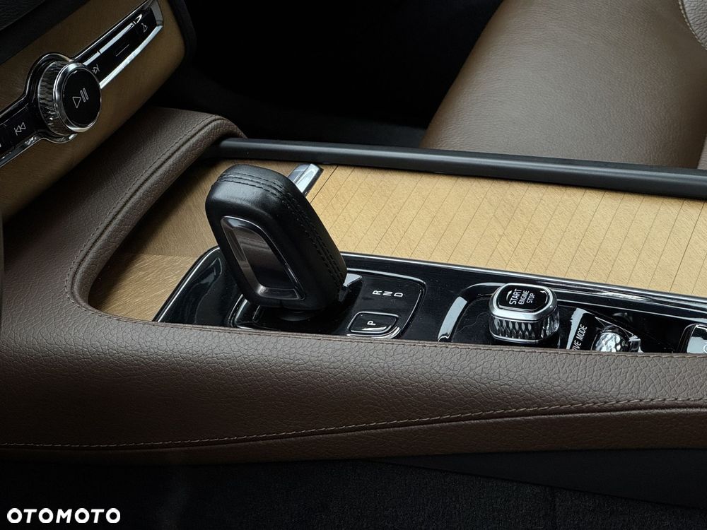 Volvo XC 90 B5 D AWD Momentum Pro 7os - 11