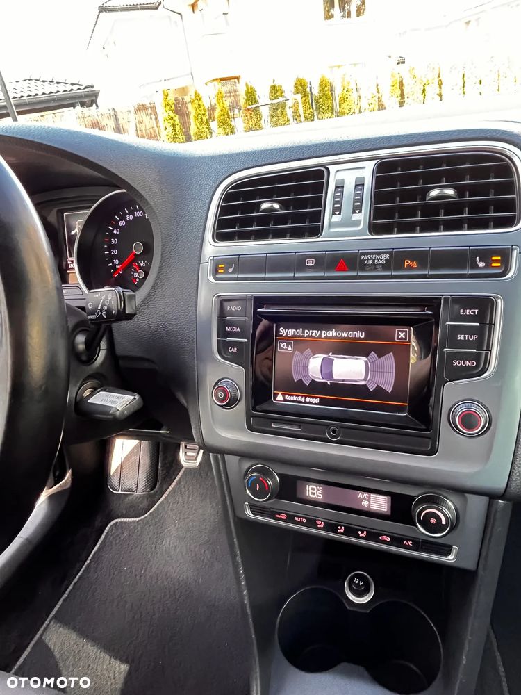 Volkswagen Polo - 10