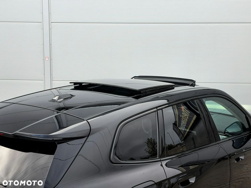 BMW iX1 eDrive20 66.5kWh xLine - 19