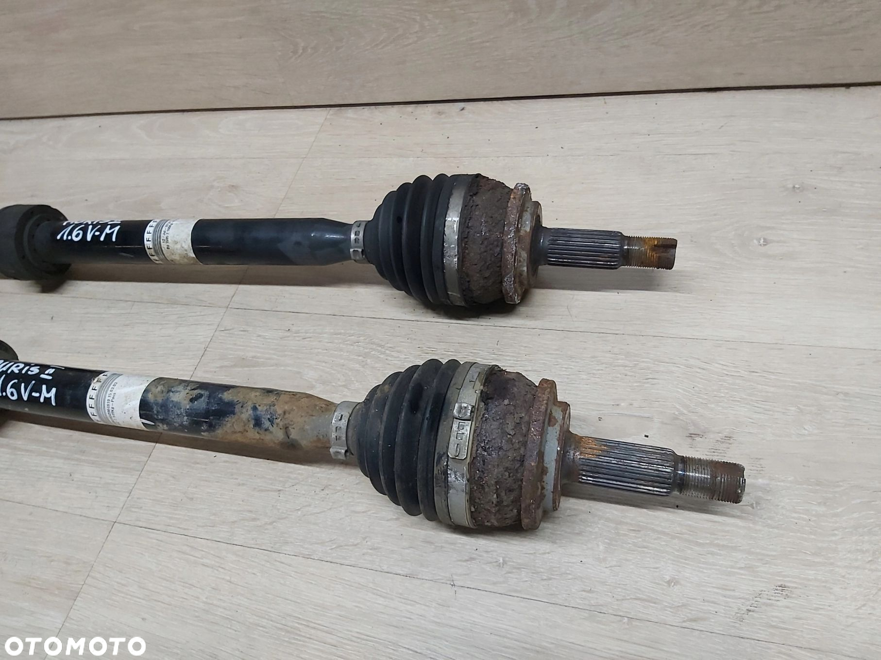 Toyota Auris II półoś prawa przegub 1,6 valvematic 43410-02830 - 2