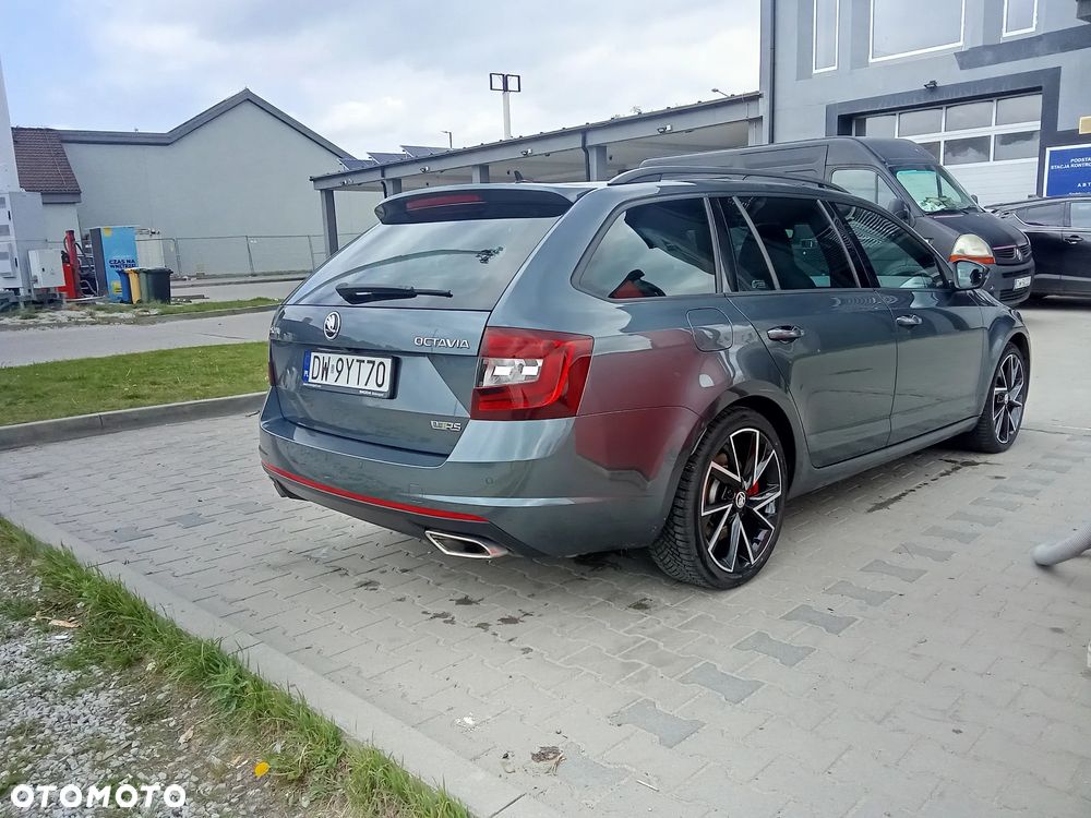 Skoda Octavia 2.0 TSI RS 245 DSG - 4
