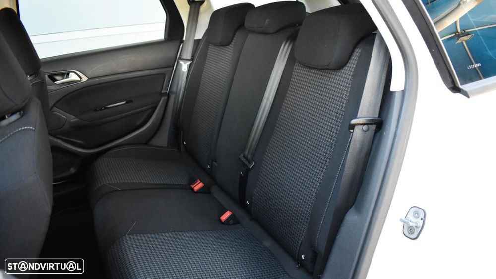 Peugeot 308 SW BlueHDi 130 Allure - 9