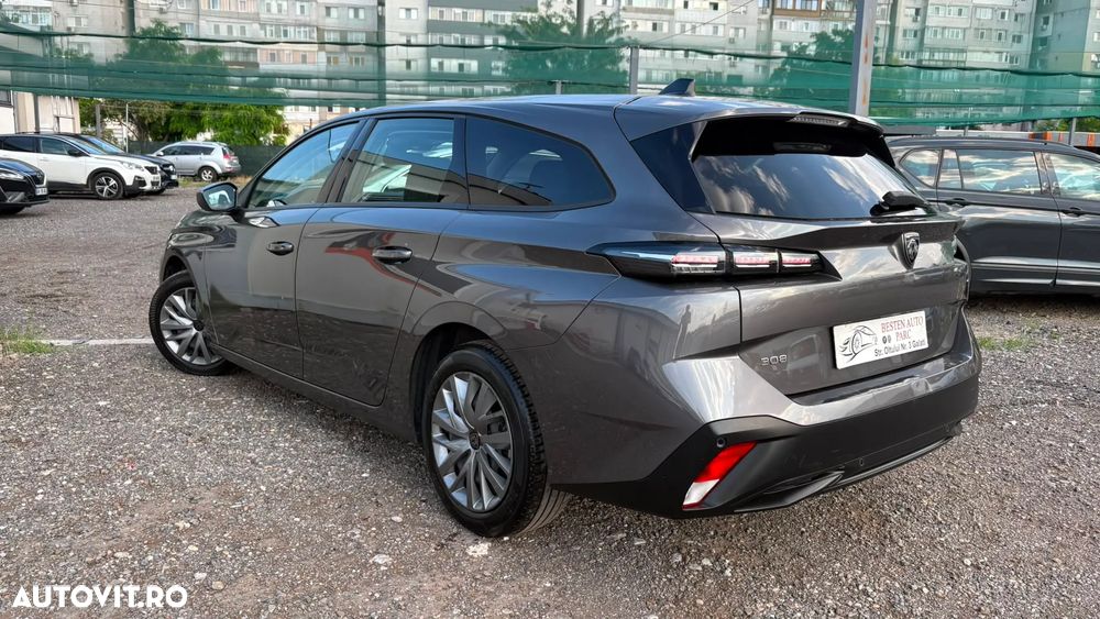 Peugeot 308 - 40