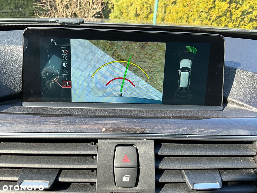 BMW Seria 3 320d Luxury Line - 30