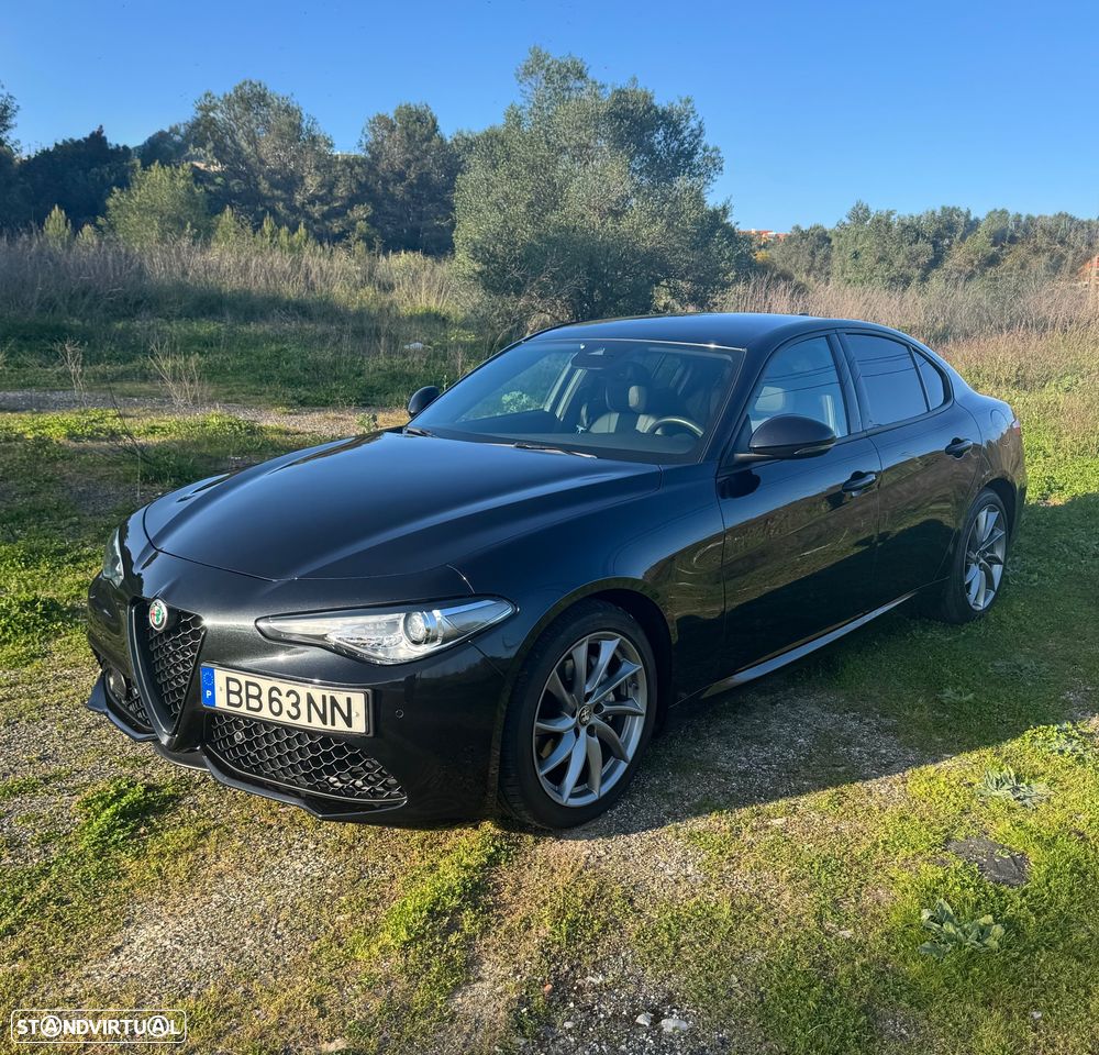 Alfa Romeo Giulia 2.2 D Sprint AT8 - 3