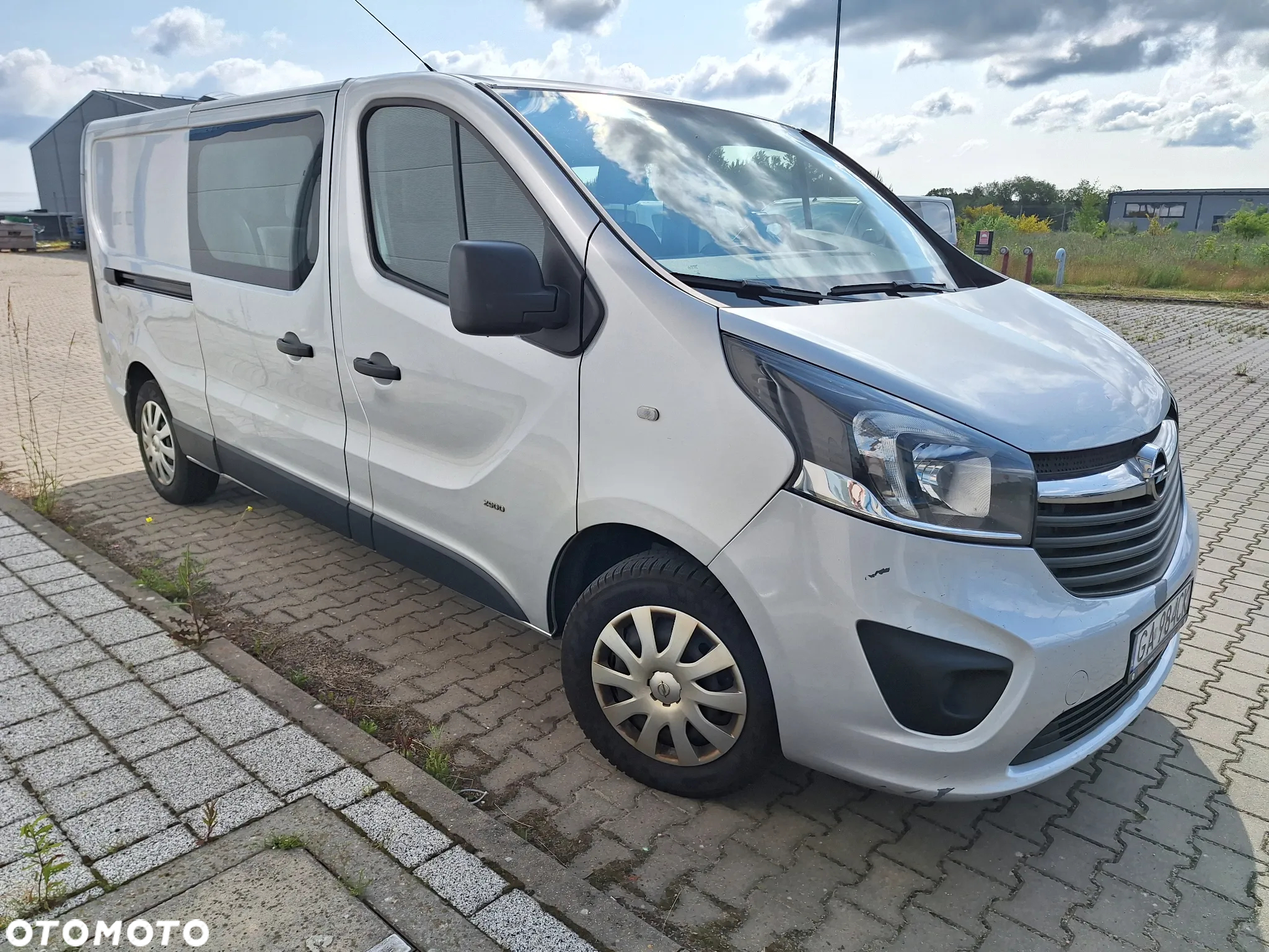 Opel Vivaro L2H1 2,9t Edition - 5