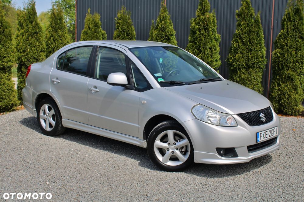 Suzuki SX4 1.6 Premium Outdoor - 12
