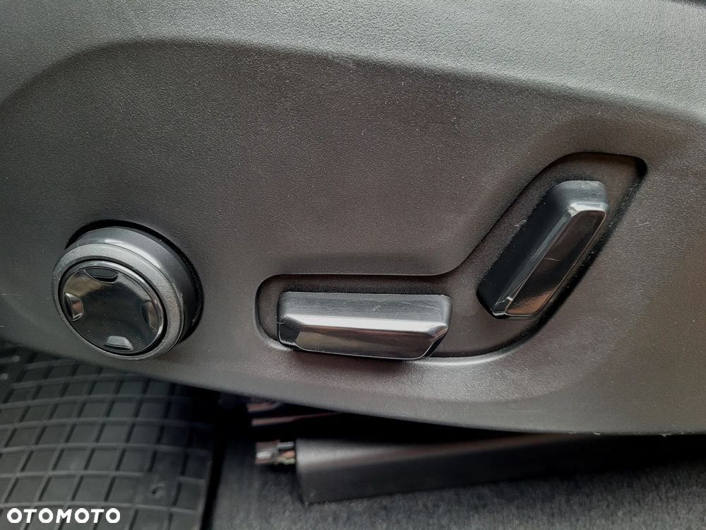 Volvo XC 60 D4 AWD Inscription - 19