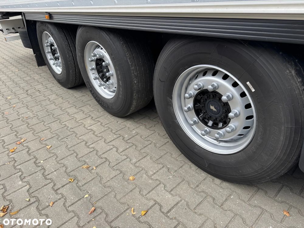 Schmitz Cargobull Chłodnia , Thermo King SLXi 300, Kwiatowa 2,50m - 21