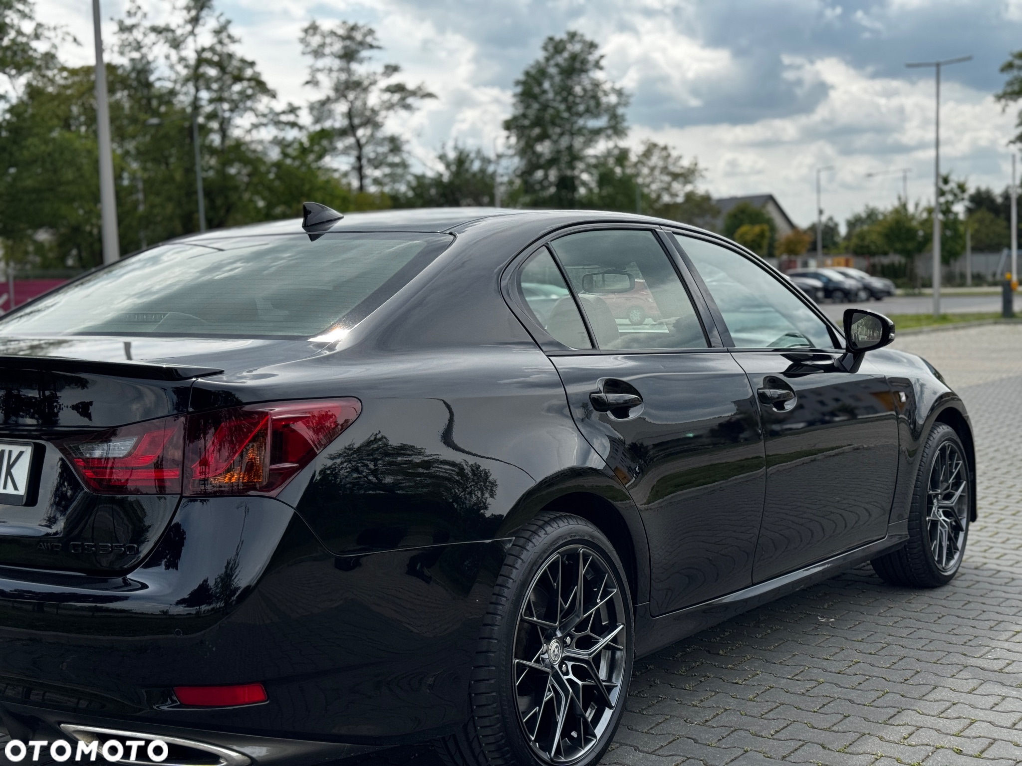 Lexus GS 350 F Sport AWD - 38