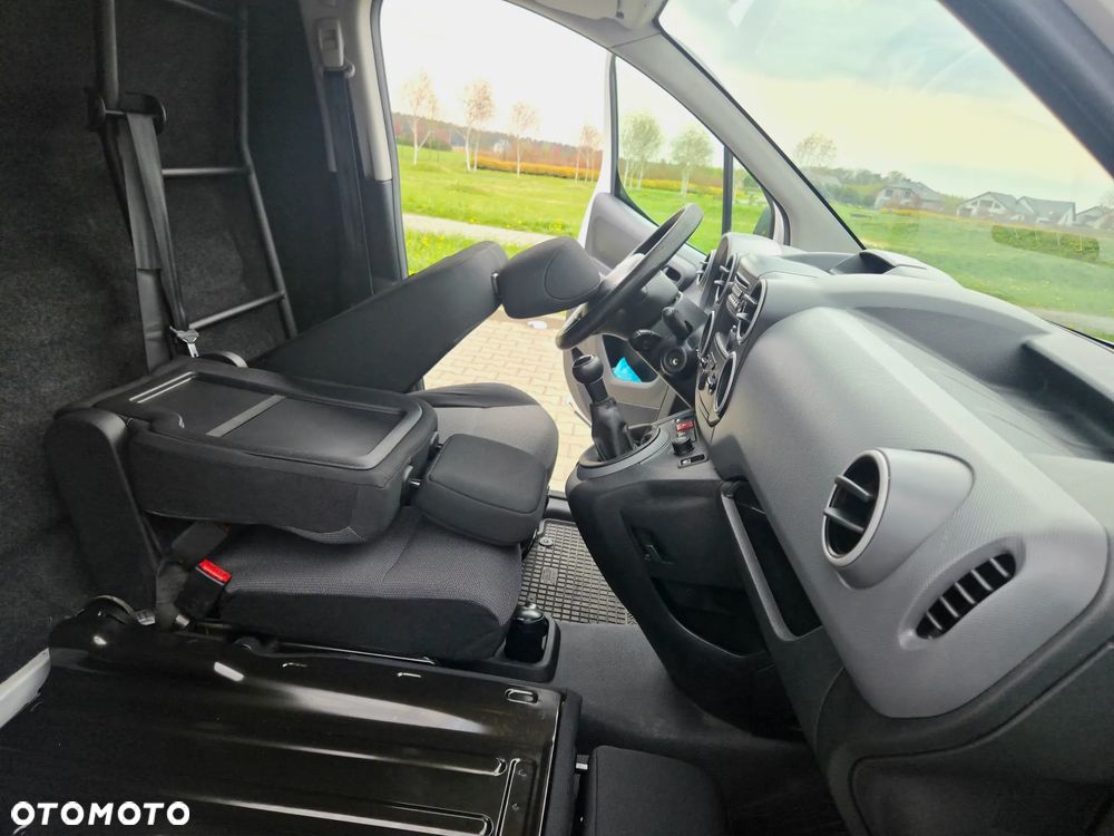 Peugeot Partner - 10
