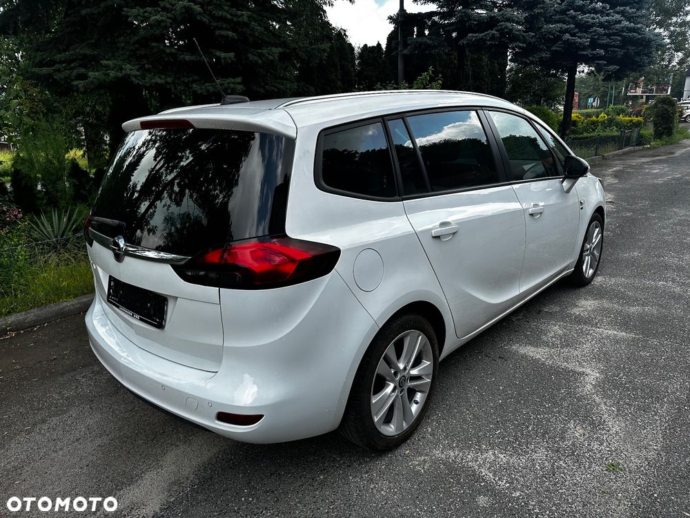 Opel Zafira 2.0 D (CDTI ecoFLEX) Start/Stop Business Innovation - 4