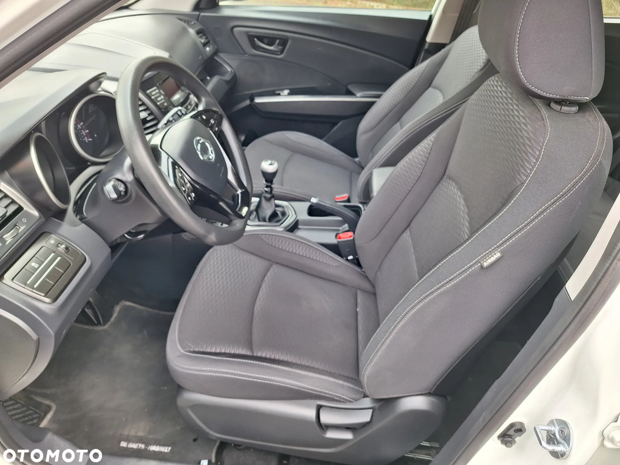 SsangYong/KGM XLV - 21