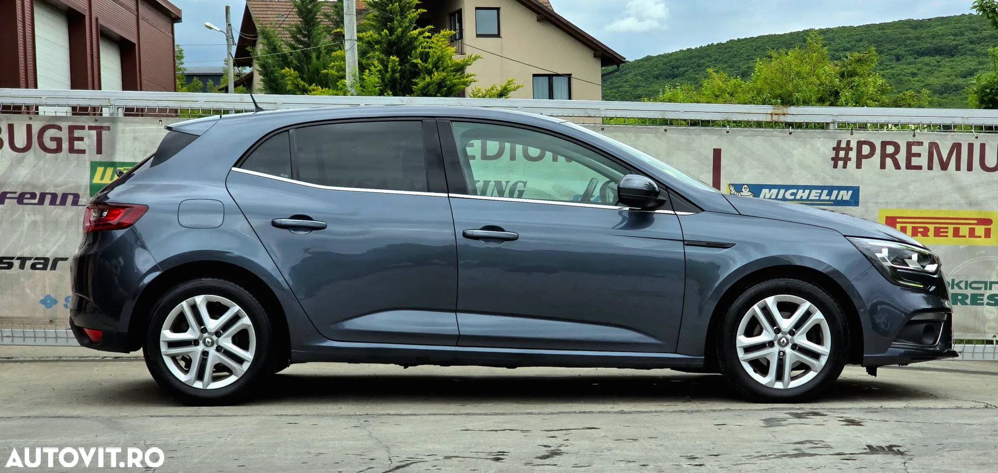 Renault Megane BLUE dCi Zen - 11
