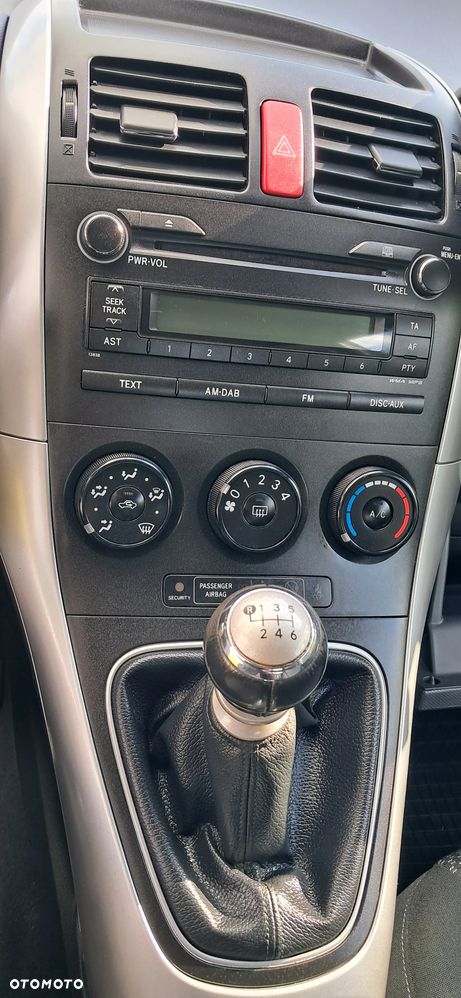 Toyota Auris 1.6 Comfort - 16