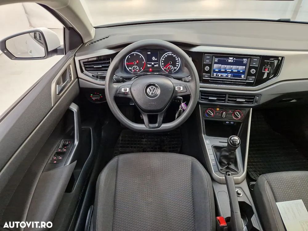 Volkswagen Polo 1.6 TDI Comfortline - 6