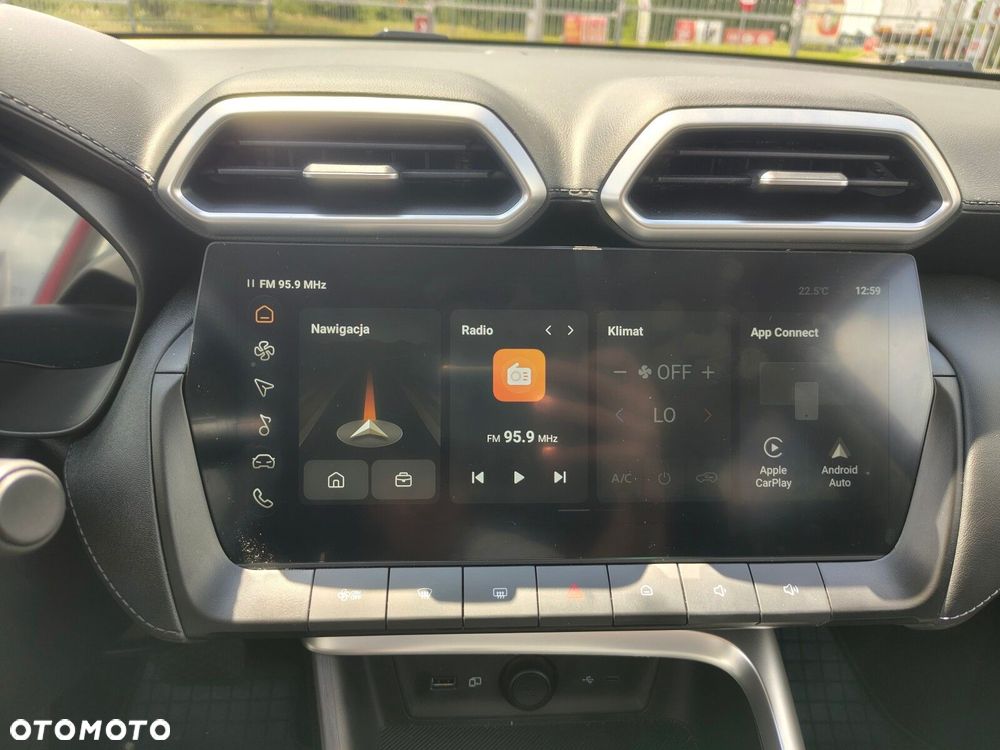 MG ZS Hybrid+ - 16