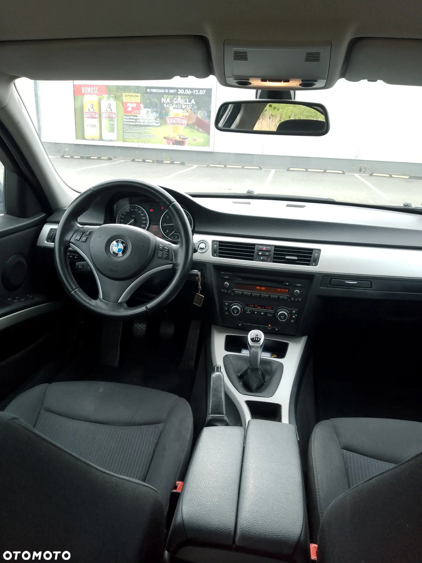 BMW Seria 3 318i - 5