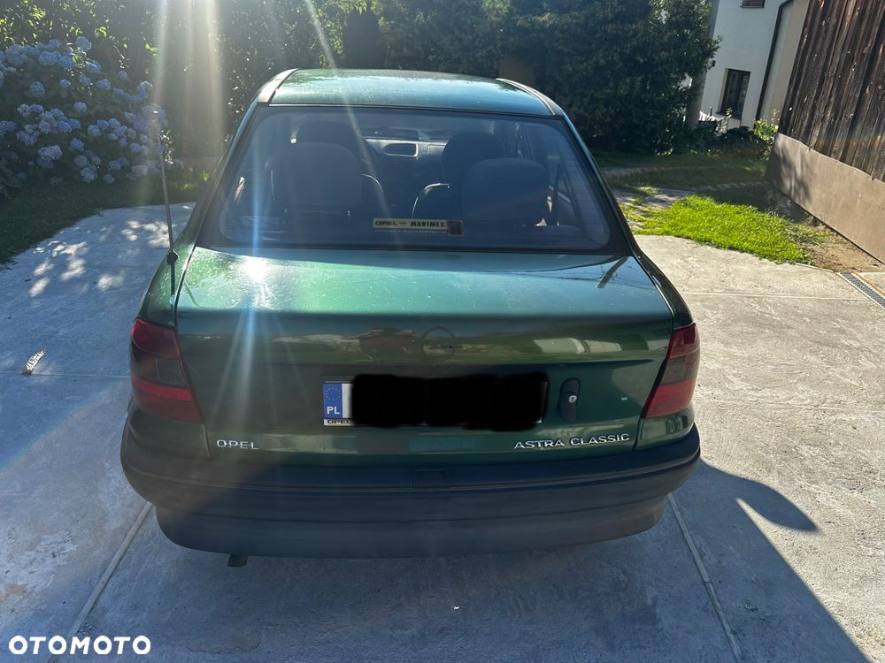 Opel Astra - 8