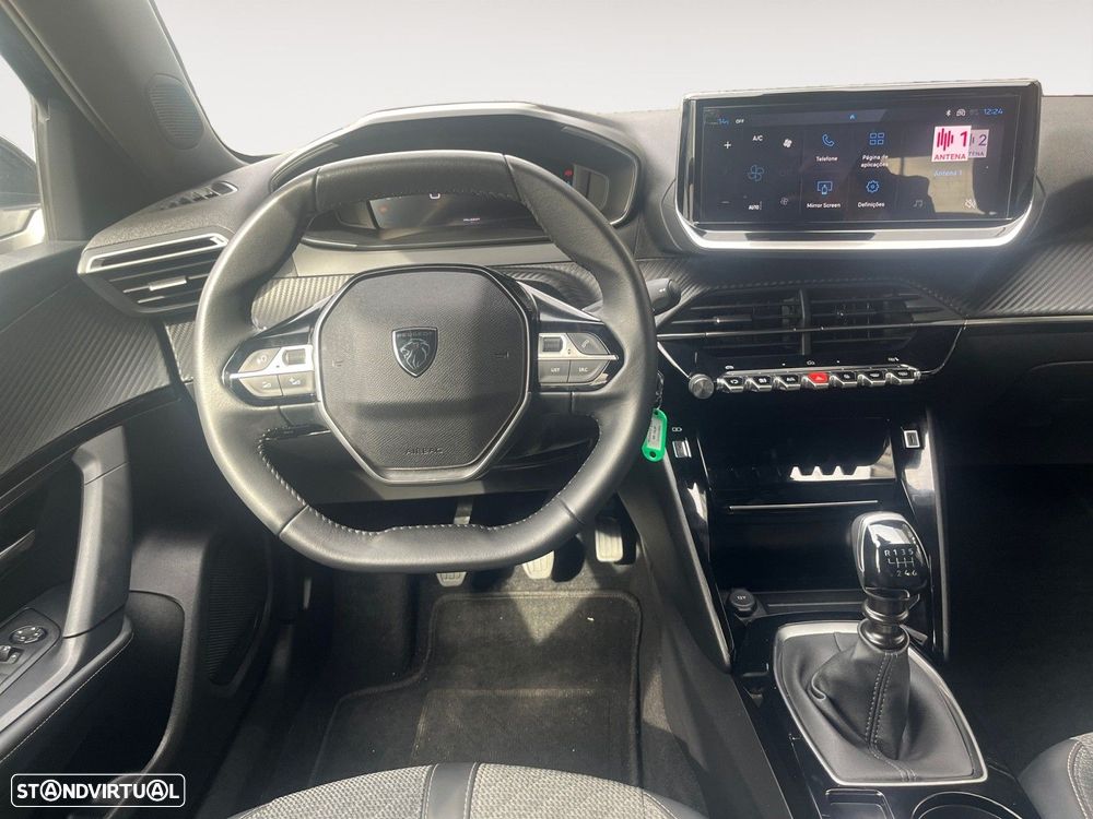 Peugeot 2008 1.2 PureTech Allure - 10