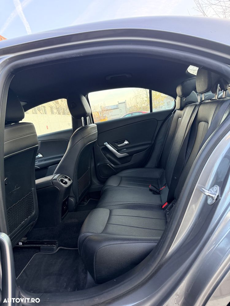 Mercedes-Benz A 180 d Aut. - 8