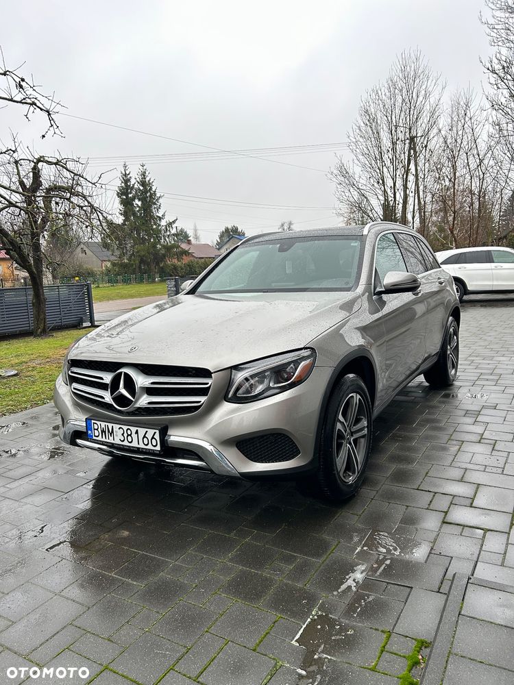 Mercedes-Benz GLC 300 4Matic 9G-TRONIC - 1