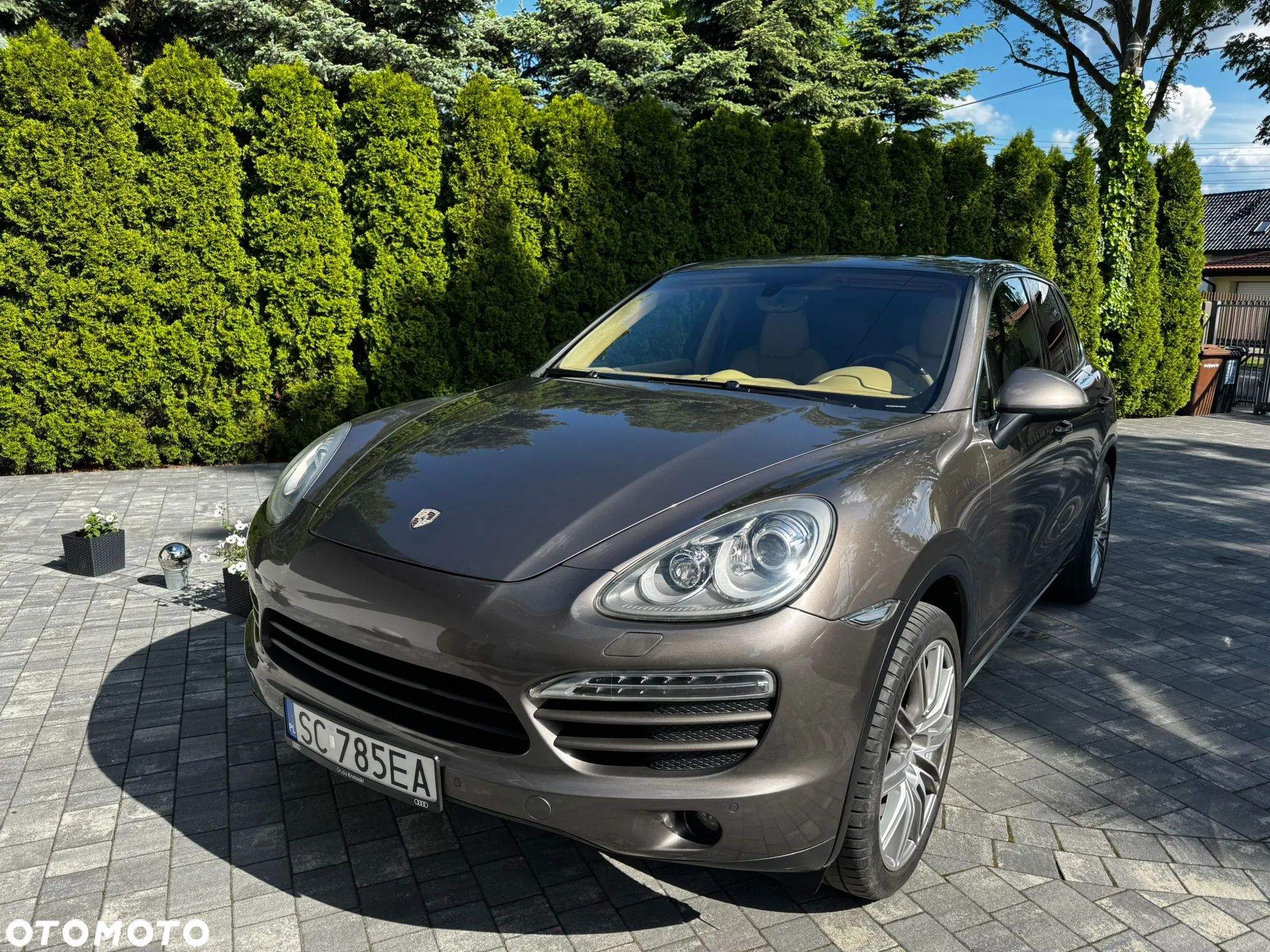 Porsche Cayenne - 13
