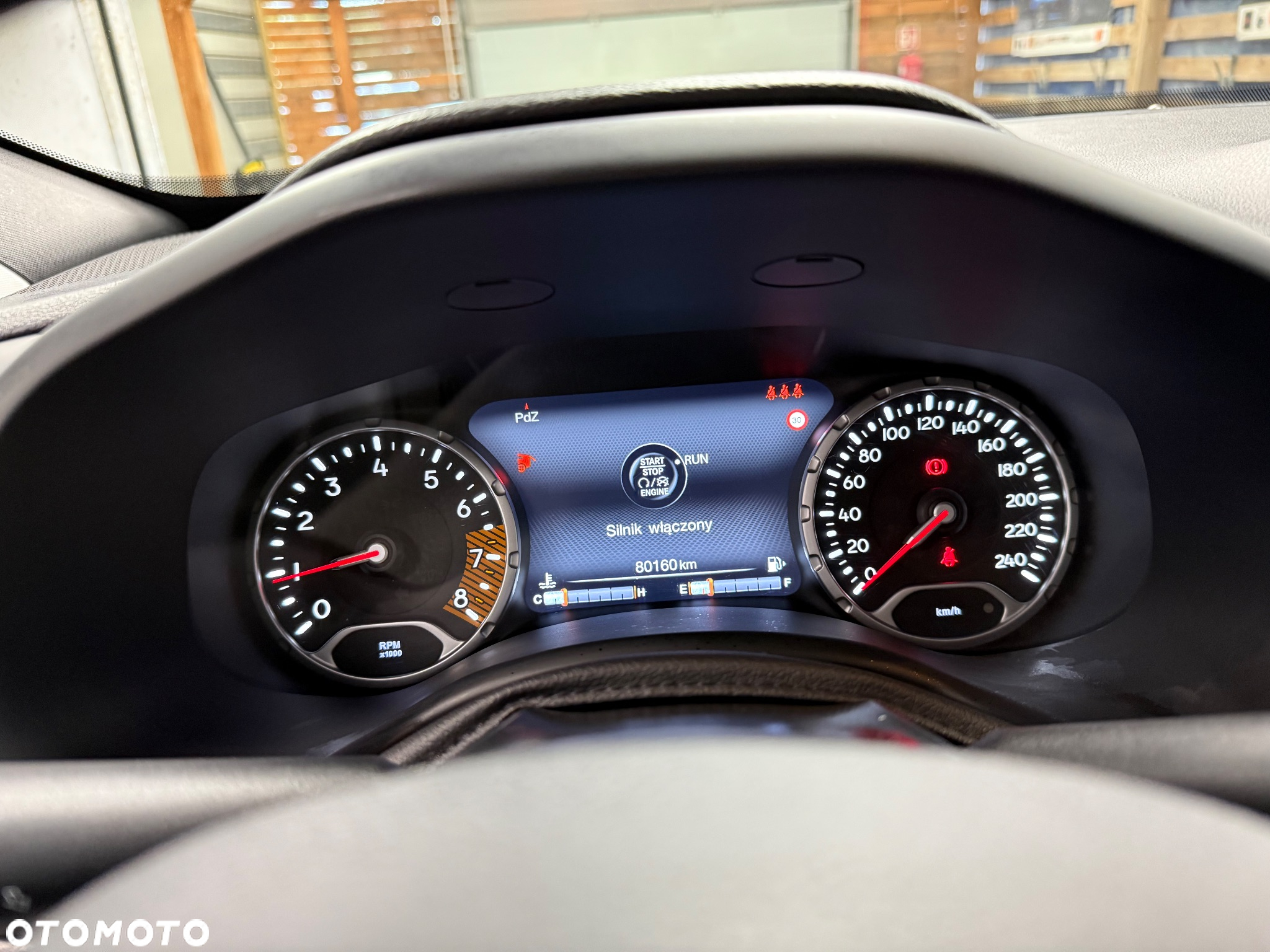 Jeep Renegade - 16