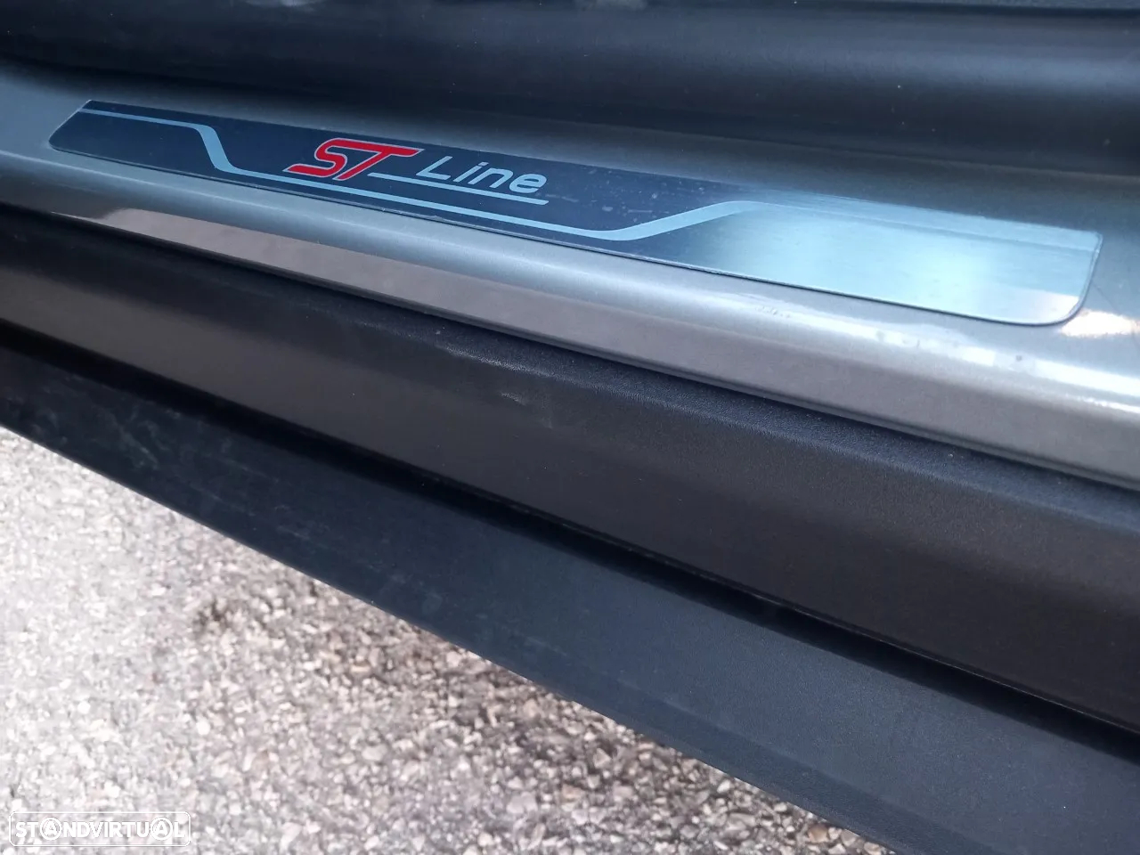 Ford Kuga 2.5 PHEV ST-Line X - 18