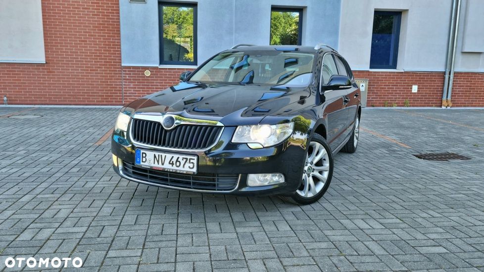 Skoda Superb 2.0 TDI Green tec DSG Exclusive - 2
