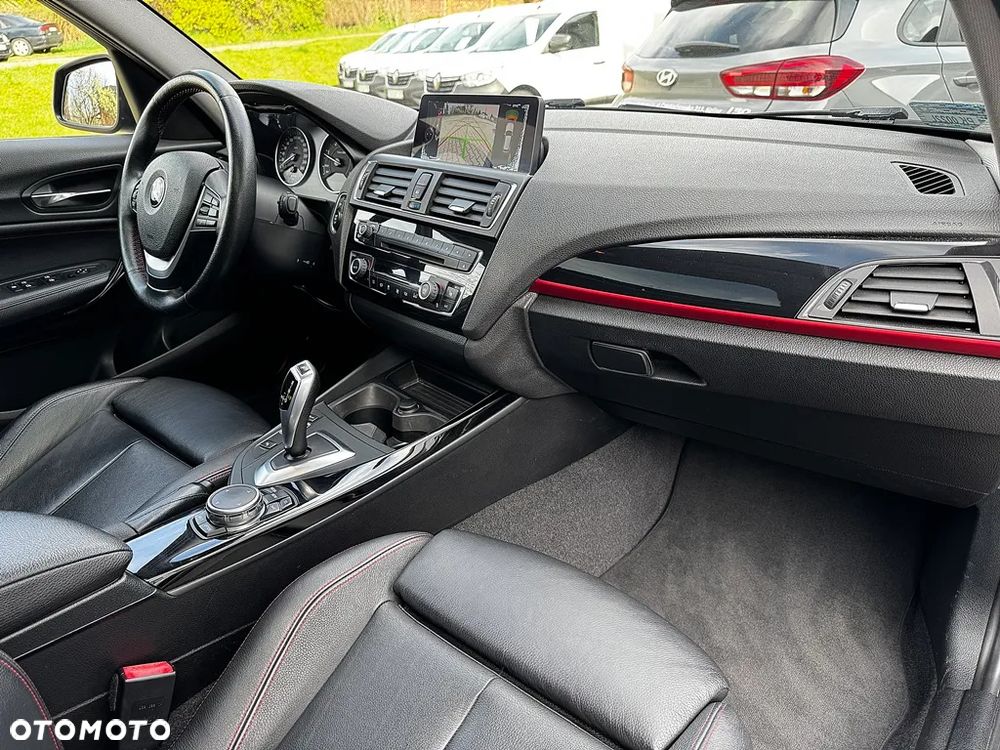 BMW Seria 1 120d xDrive Sport Line sport - 10