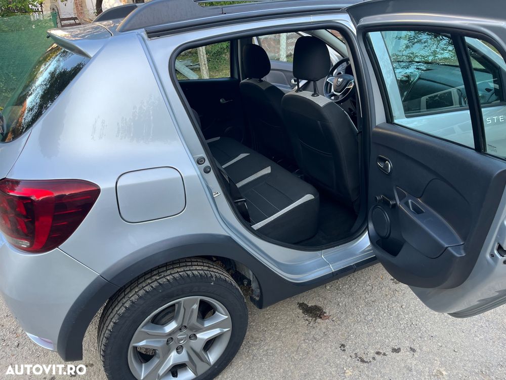 Dacia Sandero Blue dCi 95 Stepway Celebration - 14