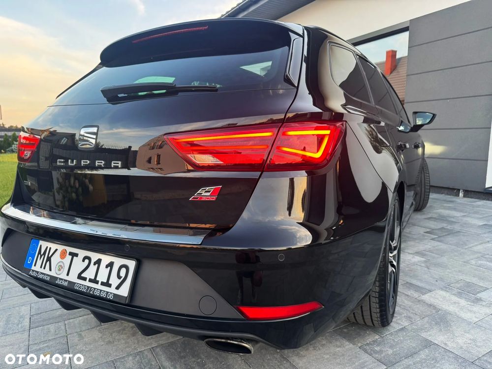 Seat Leon ST 2.0 TSI Start&Stop 4Drive DSG Cupra 300 Edition Carbon - 33