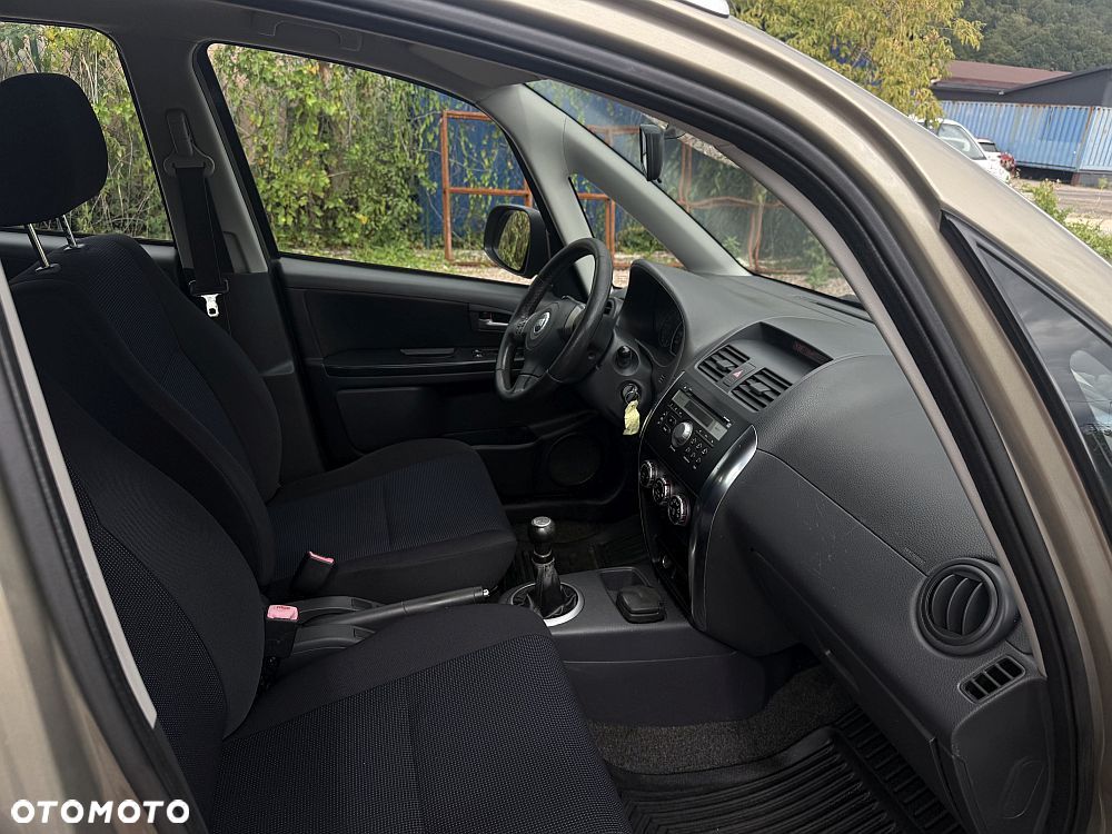 Fiat Sedici 1.6 16V 4x4 Luxury - 5
