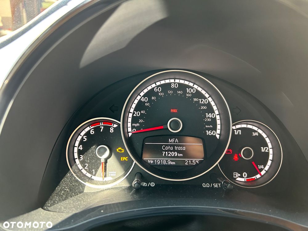 Volkswagen Beetle - 7