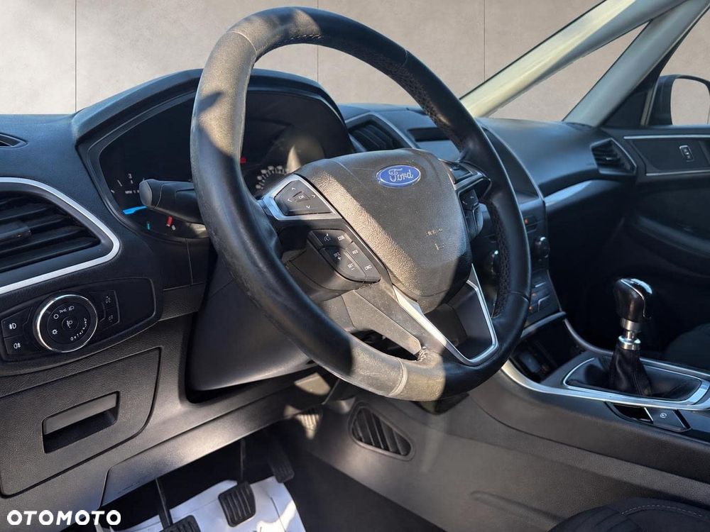 Ford S-Max 2.0 TDCi Trend - 9