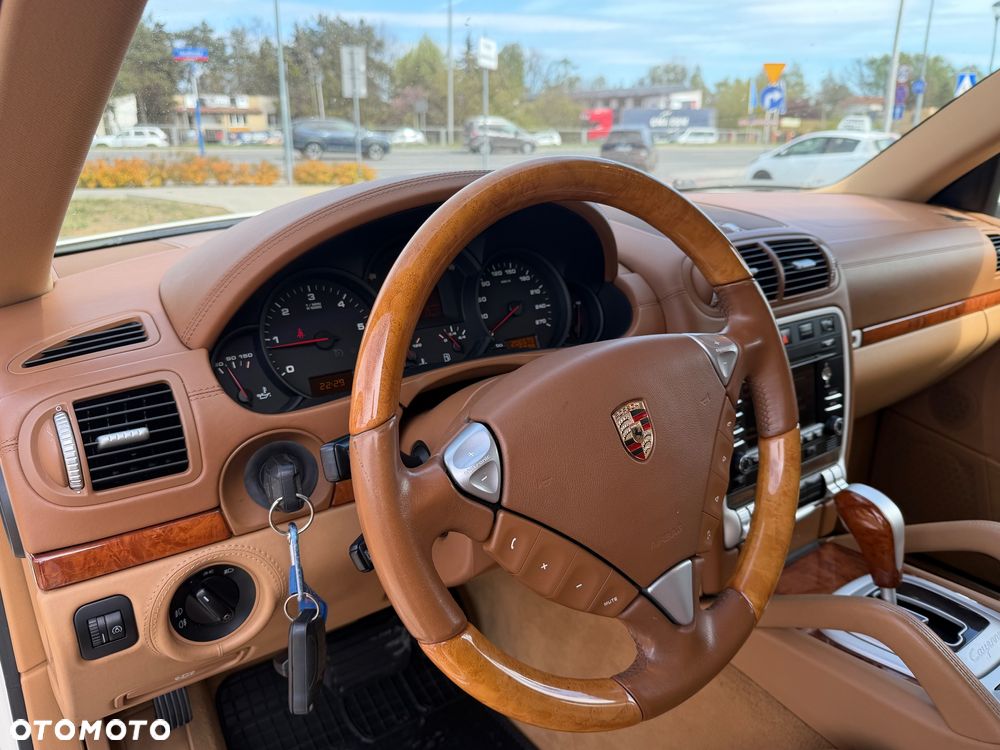 Porsche Cayenne Tiptronic S - 14