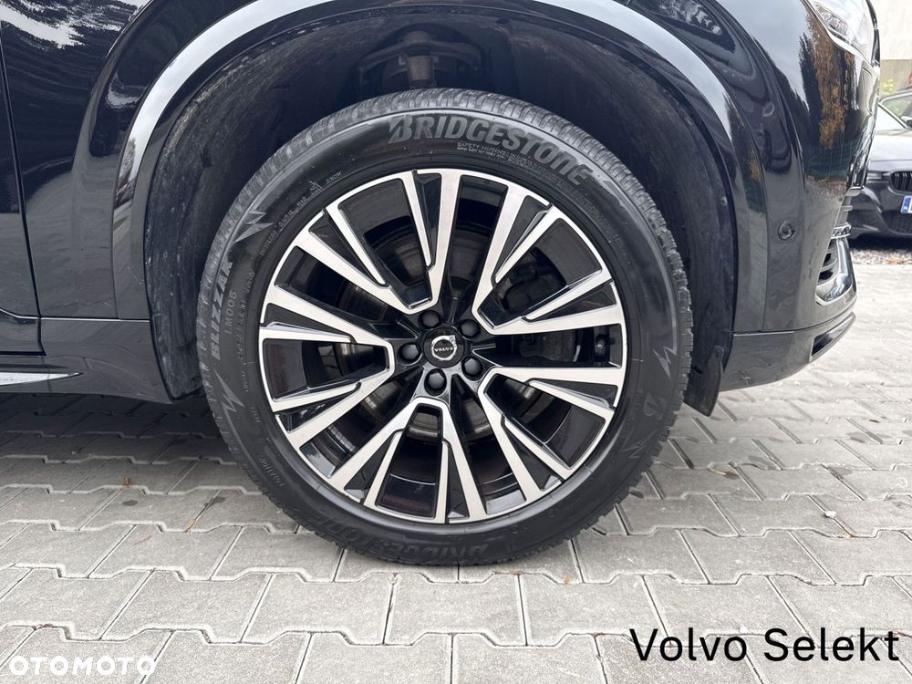 Volvo XC 90 - 35
