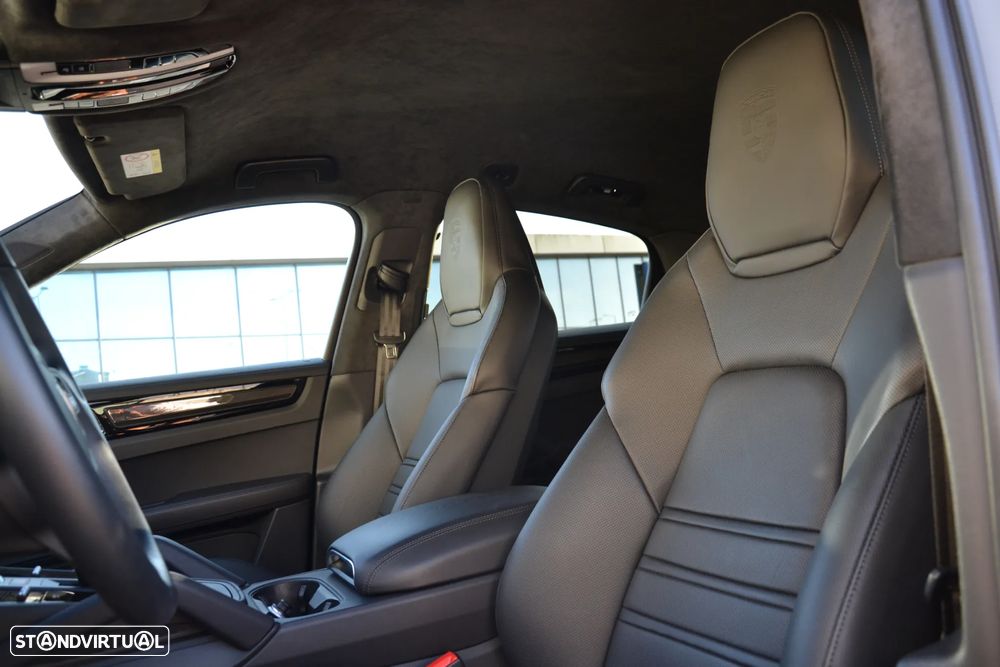 Porsche Cayenne Coupé Turbo GT Tiptronic S - 19