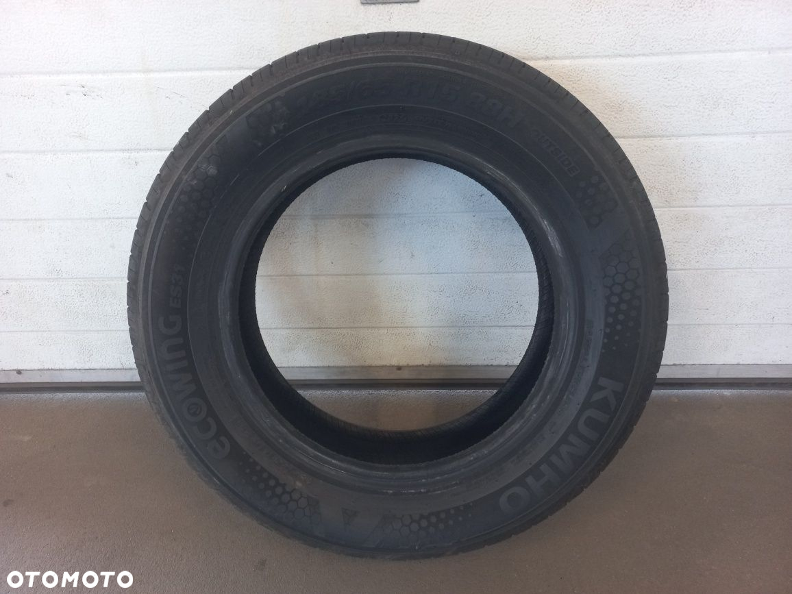Pojedyncza opona letnia Kumho 185/65/15 88H - 3