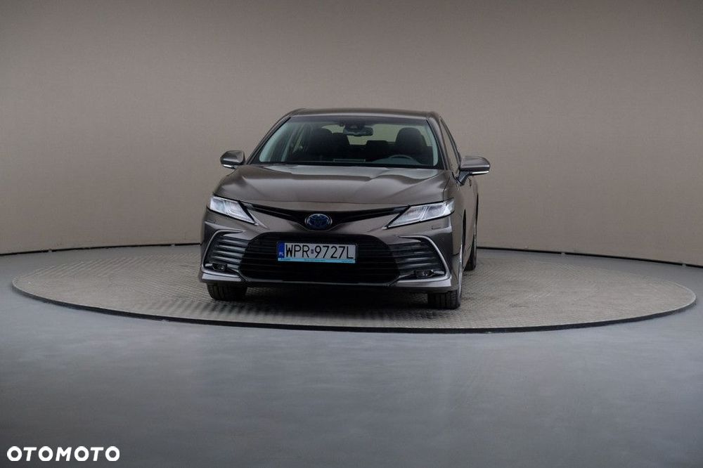 Toyota Camry 2.5 Hybrid Comfort CVT - 3