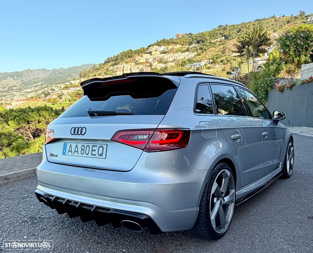 Audi RS3 Sportback S tronic - 4