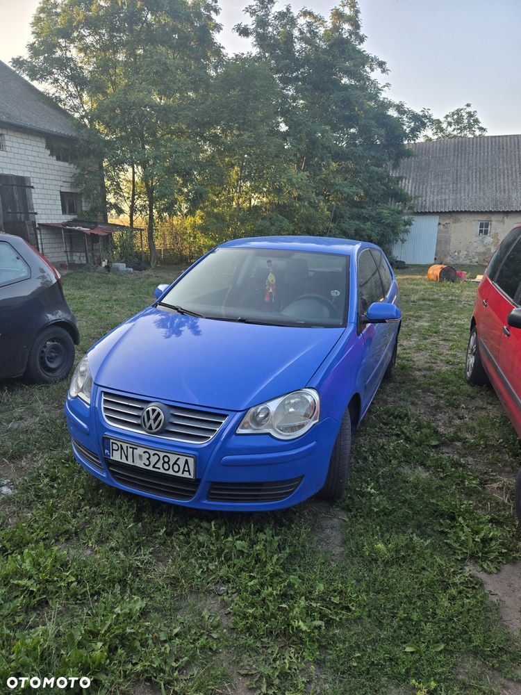 Volkswagen Polo - 1