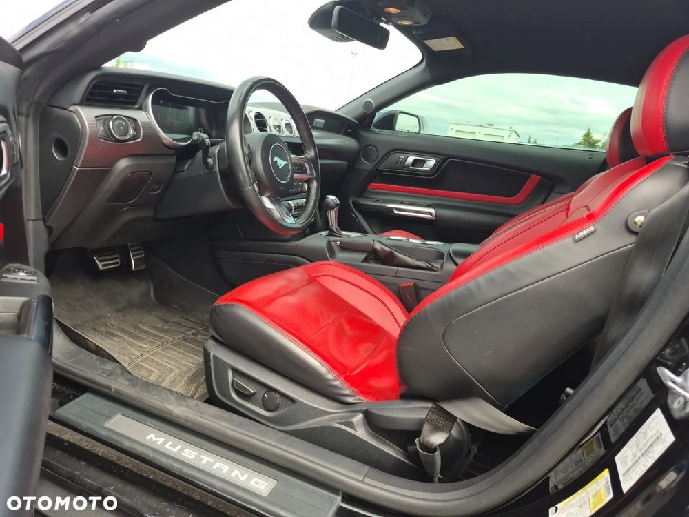 Ford Mustang 5.0 V8 GT - 7