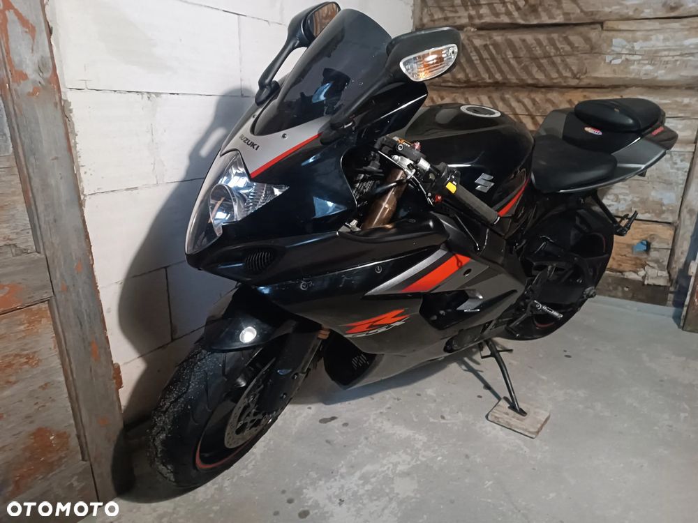 Suzuki GSX-R - 26