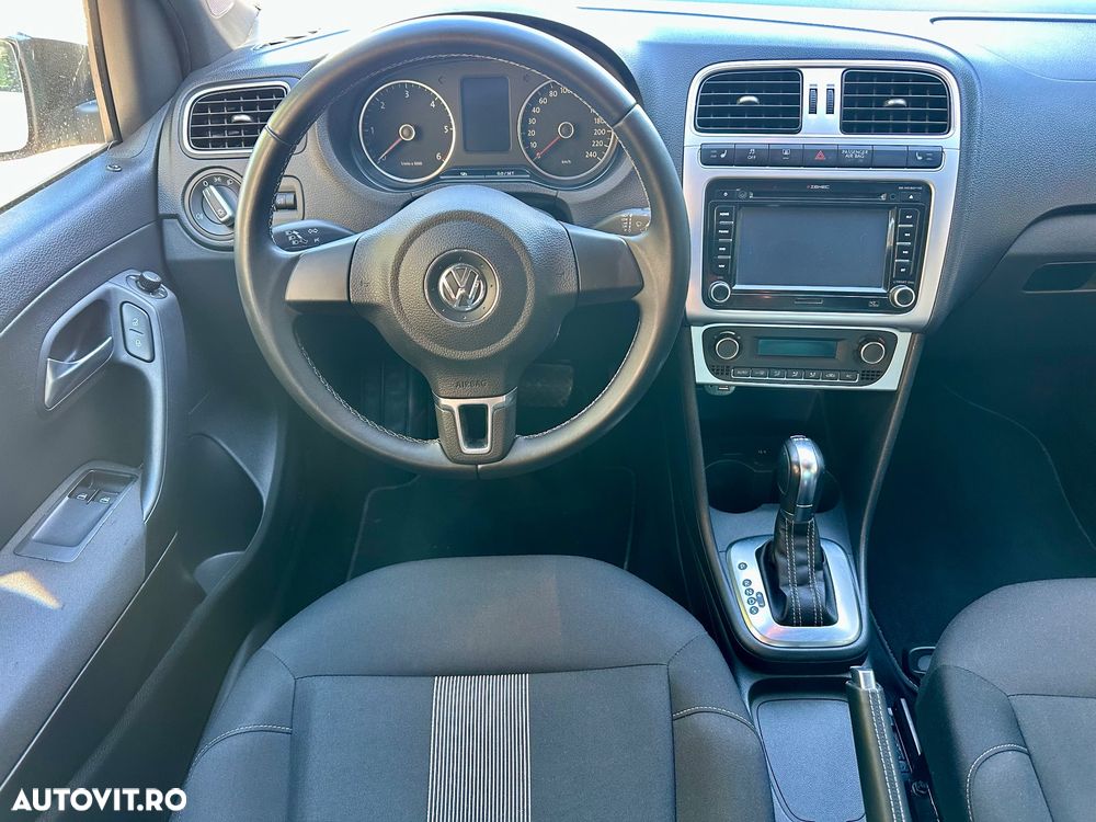 Volkswagen Polo 1.6 TDI DSG Black/Silver Edition - 11