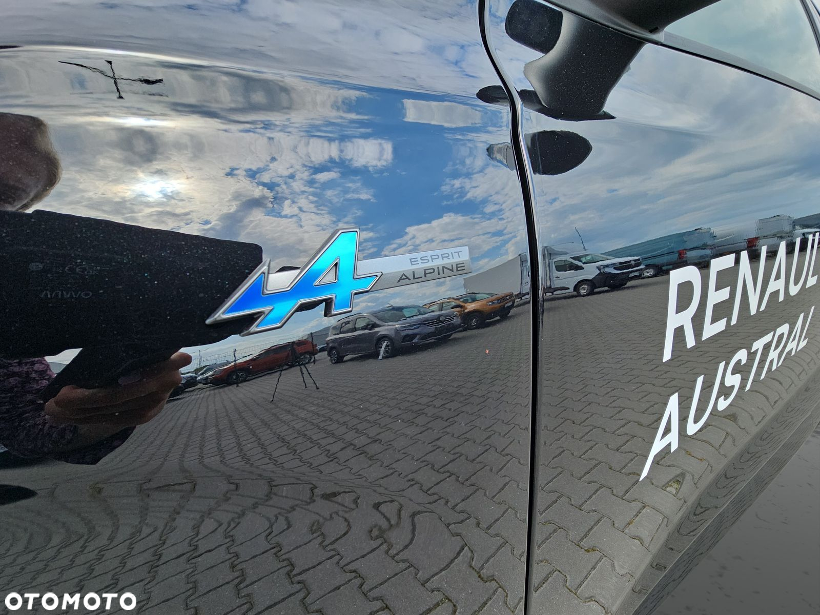 Renault Austral 1.2 E-Tech Full Hybrid 200 Iconic esprit Alpine MMT - 28