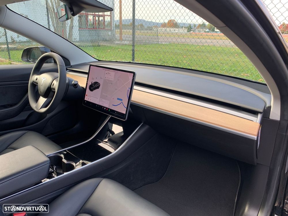 Tesla Model 3 Tração Traseira - 19