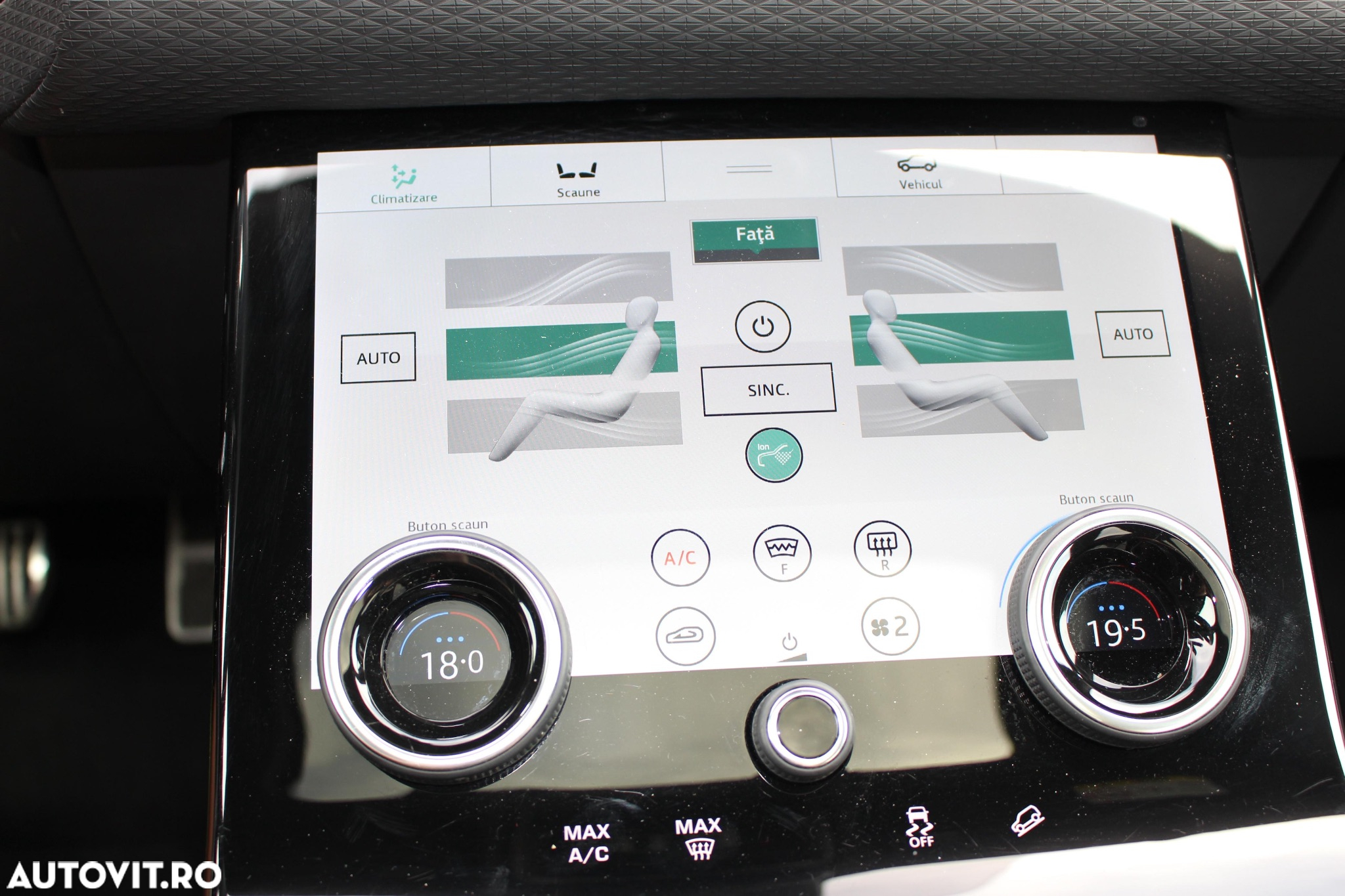 Land Rover Range Rover Velar 2.0 R-Dynamic - 18