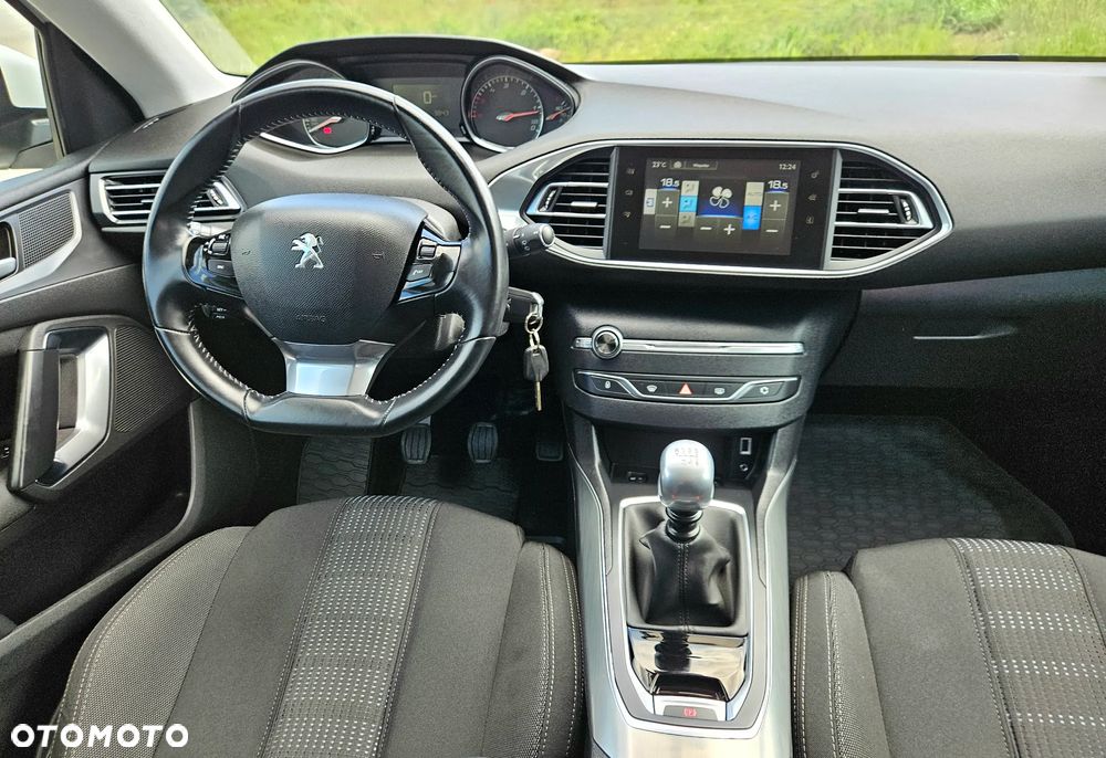 Peugeot 308 BlueHDi FAP 120 Stop & Start Allure - 14